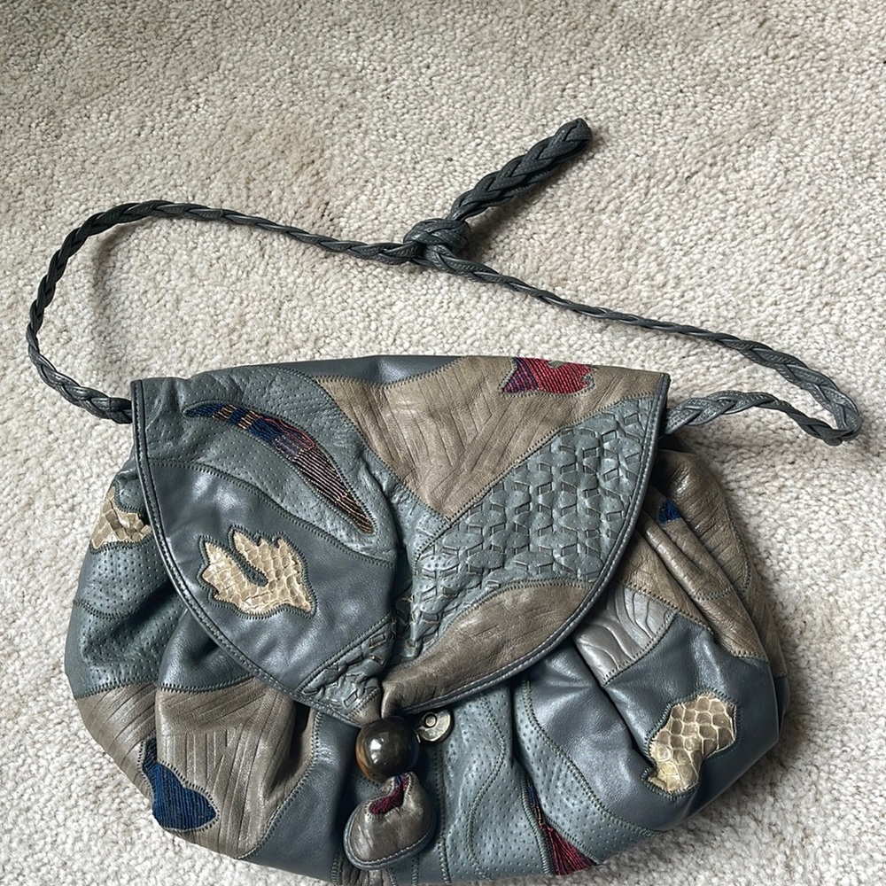 Sharif vintage bag